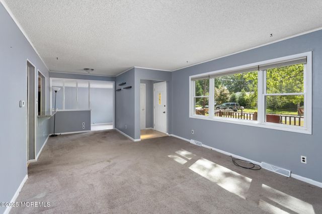 107 West Avenue, Egg Harbor Twp, NJ 08234