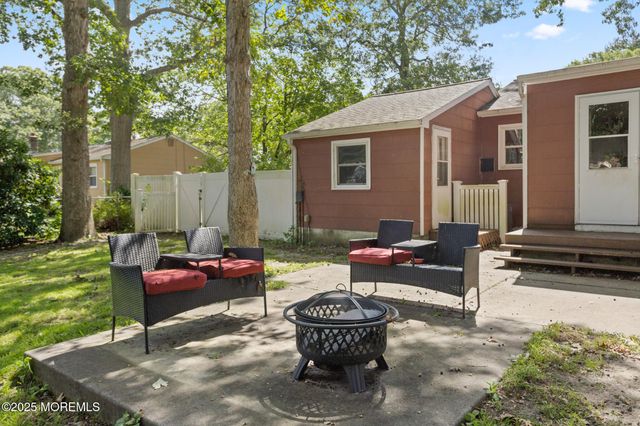 107 West Avenue, Egg Harbor Twp, NJ 08234