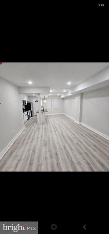 128 53RD ST SE, Washington, DC 20019