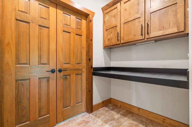 5620 S Winsor Drive, Battlefield, MO 65619