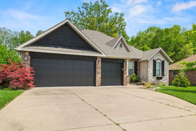 5620 S Winsor Drive, Battlefield, MO 65619