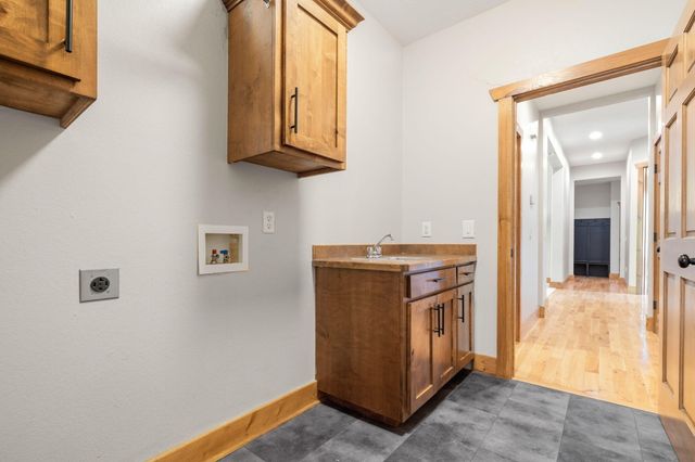 5620 S Winsor Drive, Battlefield, MO 65619