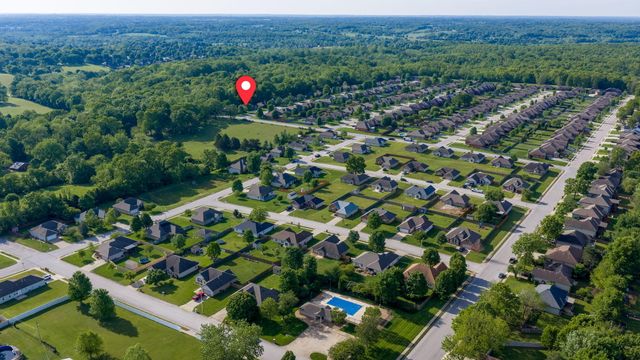 5620 S Winsor Drive, Battlefield, MO 65619