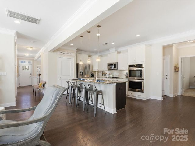 1037 Brunswick Way, Waxhaw, NC 28173