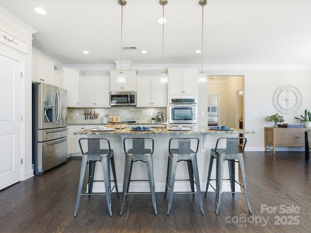 1037 Brunswick Way, Waxhaw, NC 28173