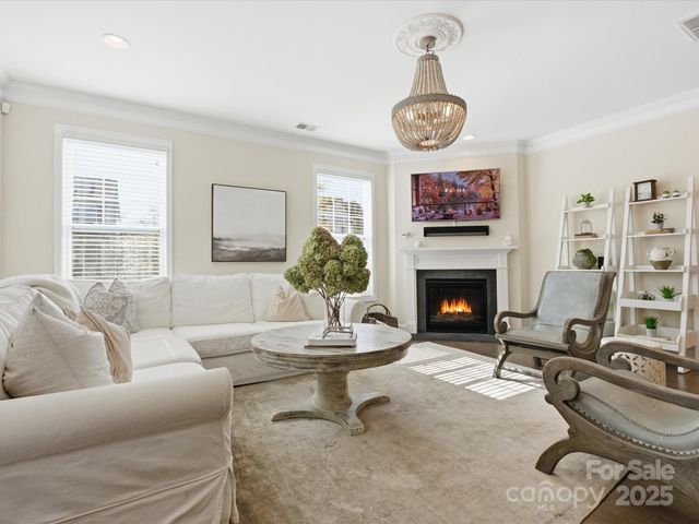 1037 Brunswick Way, Waxhaw, NC 28173