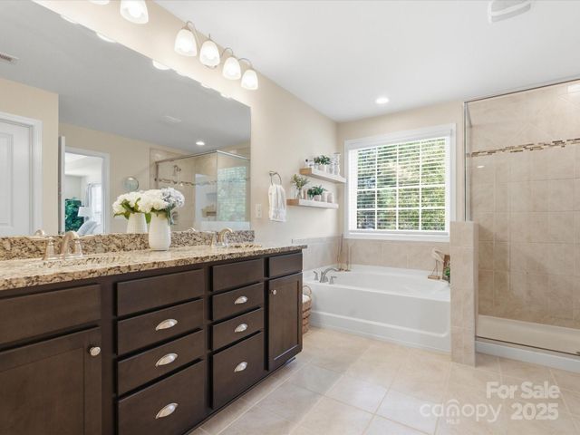 1037 Brunswick Way, Waxhaw, NC 28173