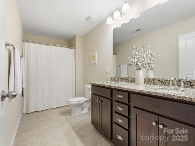 1037 Brunswick Way, Waxhaw, NC 28173