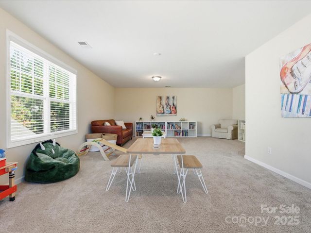 1037 Brunswick Way, Waxhaw, NC 28173