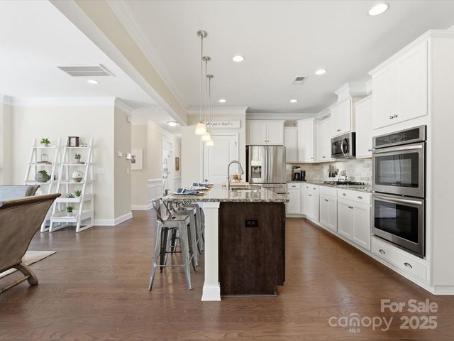 1037 Brunswick Way, Waxhaw, NC 28173