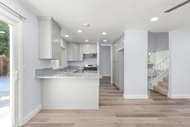 1092 Millet Way, Sacramento, CA 95834