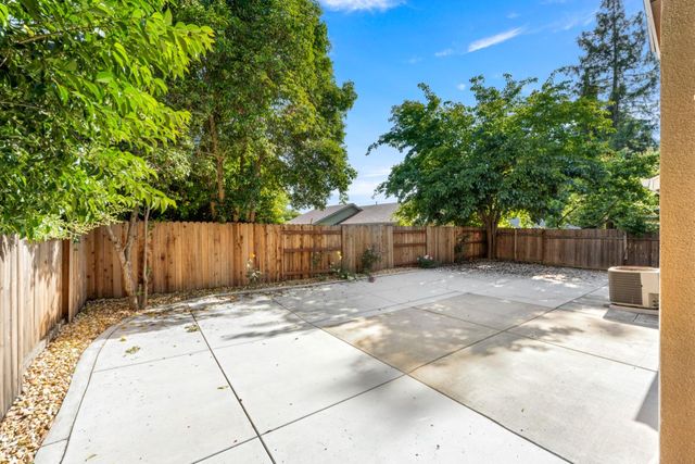 1092 Millet Way, Sacramento, CA 95834