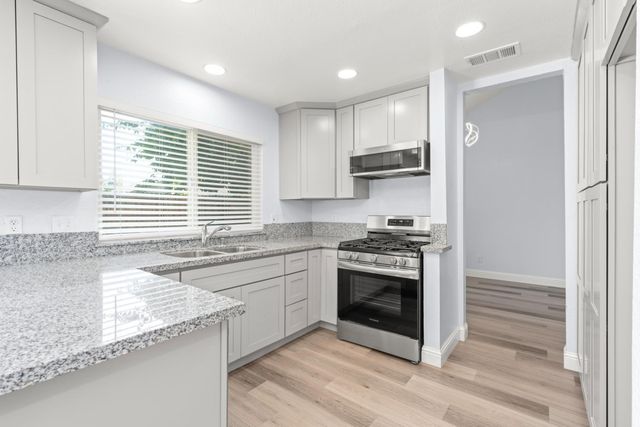1092 Millet Way, Sacramento, CA 95834