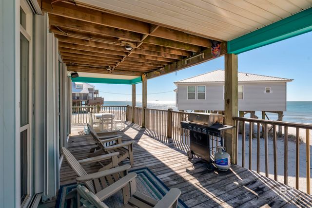 105 STRAND Court, Dauphin Island, AL 36528