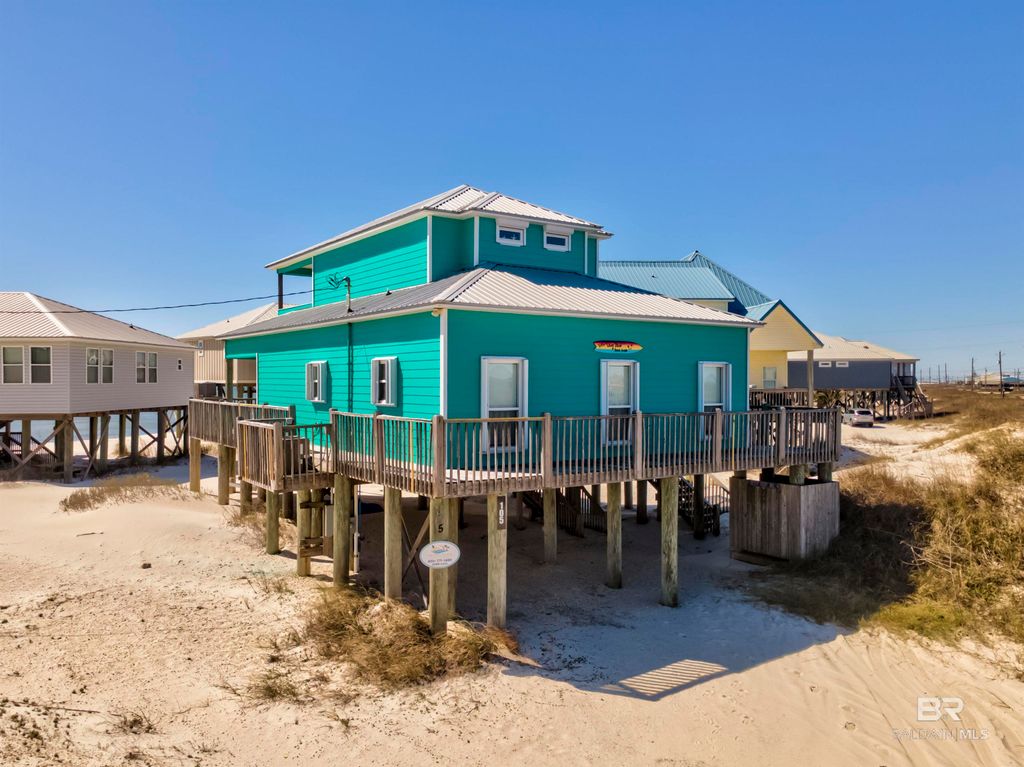 105 STRAND Court, Dauphin Island, AL 36528