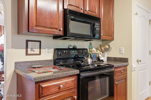 42 Carlton Street, Clayton, NC 27520