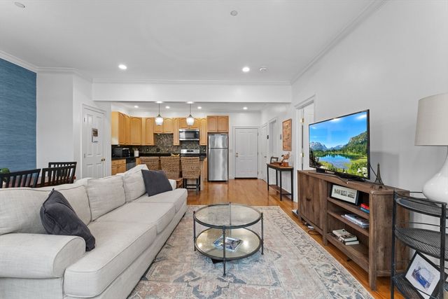 146 Clifton Street 4, Malden, MA 02148