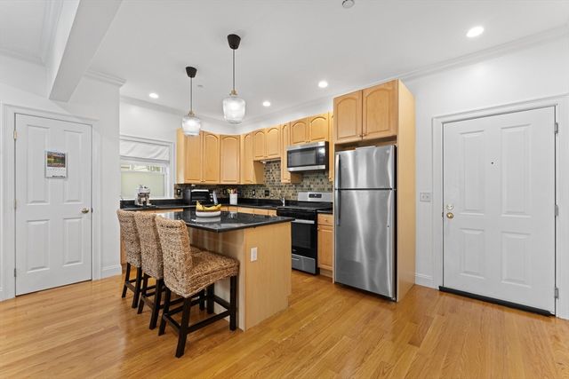 146 Clifton Street 4, Malden, MA 02148