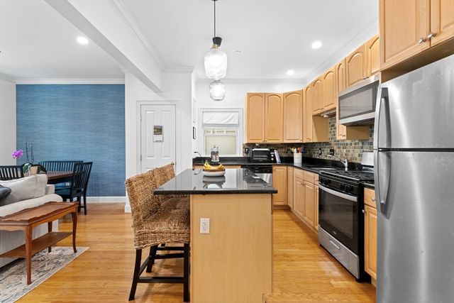 146 Clifton Street 4, Malden, MA 02148