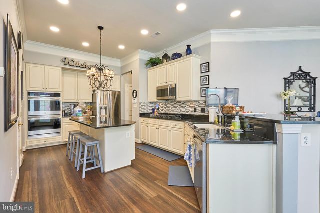 42719 EXPLORER DR, Brambleton, VA 20148