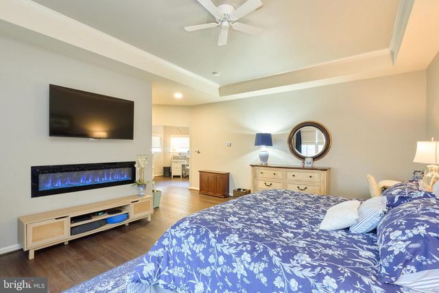 42719 EXPLORER DR, Brambleton, VA 20148
