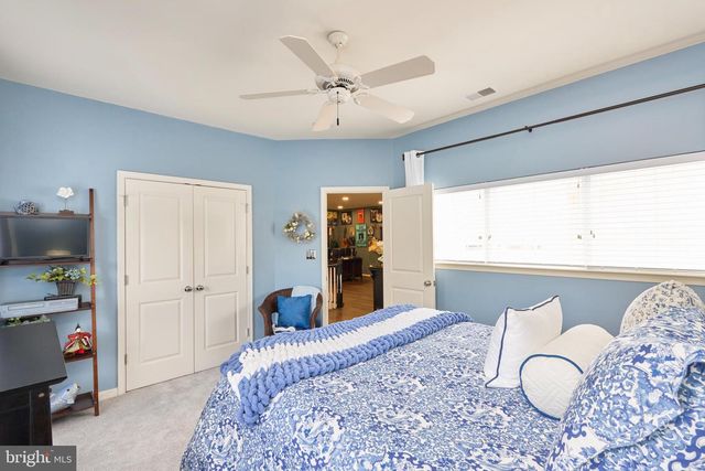 42719 EXPLORER DR, Brambleton, VA 20148