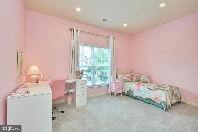 42719 EXPLORER DR, Brambleton, VA 20148