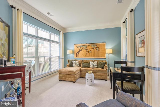 42719 EXPLORER DR, Brambleton, VA 20148