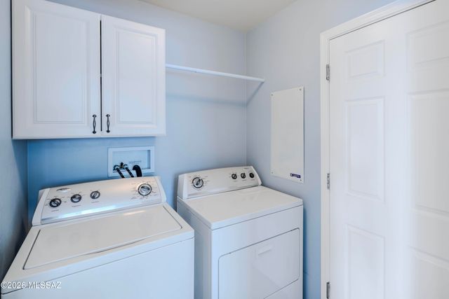 10134 S Azure Surrey Drive, Vail, AZ 85641