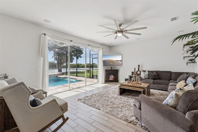 15196 LAKE CLAIRE OVERLOOK DRIVE, Winter Garden, FL 34787