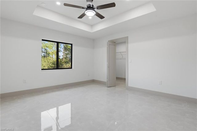 1105 Artic ST E, Lehigh Acres, FL 33974