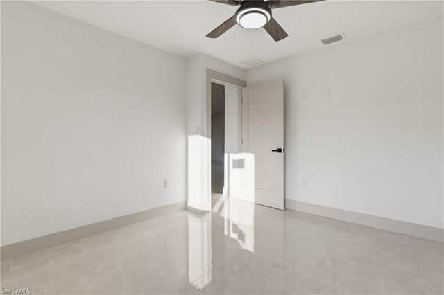 1105 Artic ST E, Lehigh Acres, FL 33974