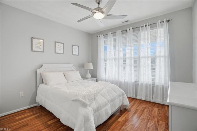 10419 Sylvia CIR, Windsor, VA 23487