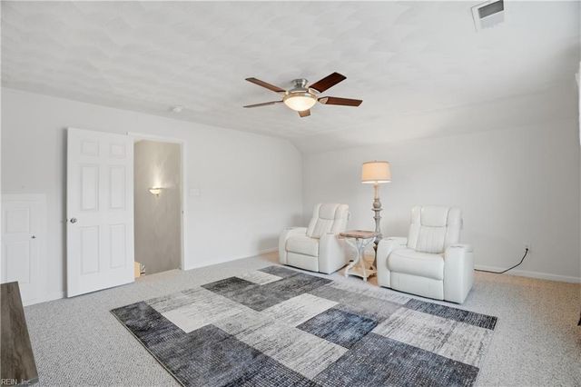 10419 Sylvia CIR, Windsor, VA 23487