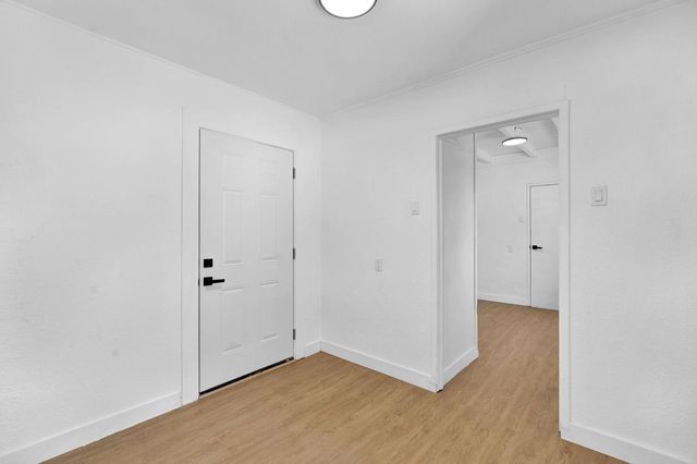 115 W Buckingham, Fresno, CA 93705