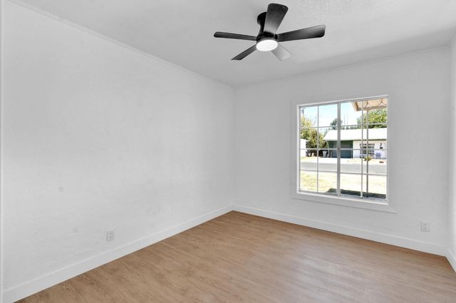115 W Buckingham, Fresno, CA 93705