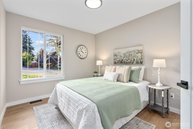 3323 Federal Avenue, Everett, WA 98201