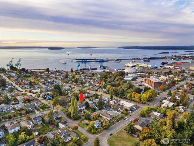 3323 Federal Avenue, Everett, WA 98201