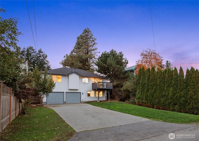 3323 Federal Avenue, Everett, WA 98201