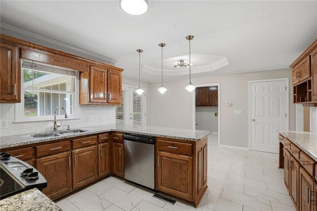 13 Bedford Ridge, Cartersville, GA 30121