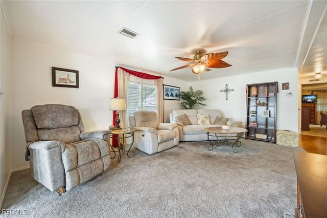 487 Jacklin LN, North Fort Myers, FL 33903