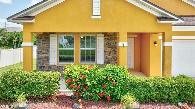 1913 SW 26th TER, Cape Coral, FL 33914