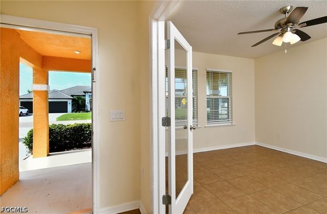 1913 SW 26th TER, Cape Coral, FL 33914