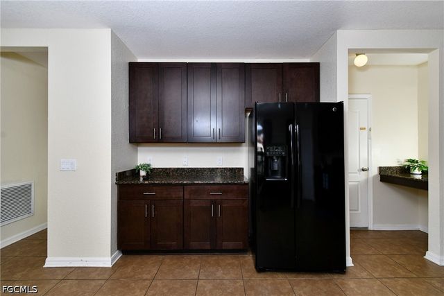 1913 SW 26th TER, Cape Coral, FL 33914