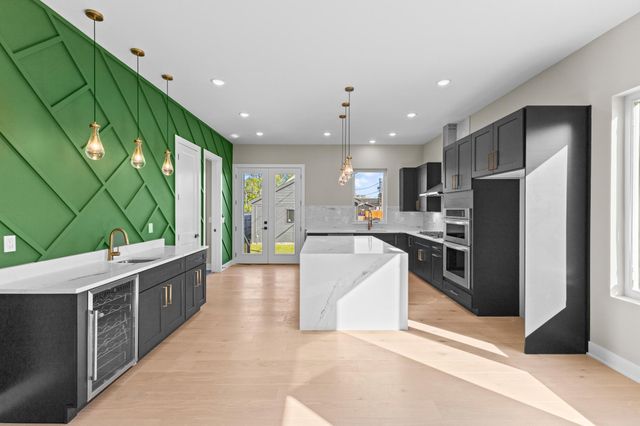 338 S Ohio Avenue, Columbus, OH 43205