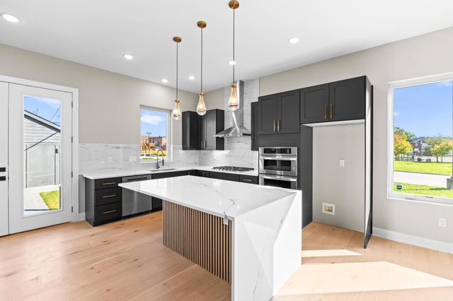 338 S Ohio Avenue, Columbus, OH 43205