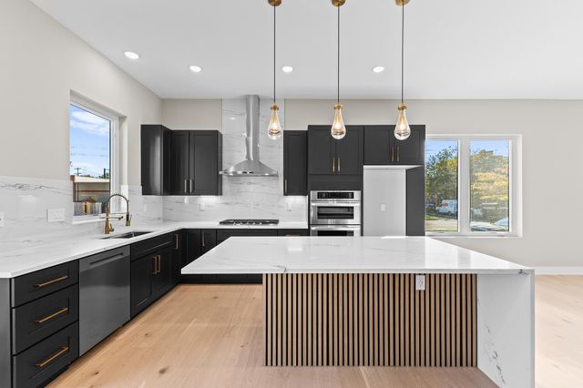 338 S Ohio Avenue, Columbus, OH 43205