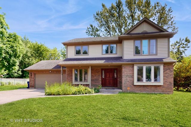3425 Woodlawn Avenue, Gurnee, IL 60031