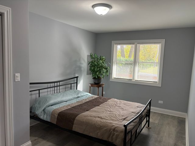 5517 Essex Road, Lisle, IL 60532