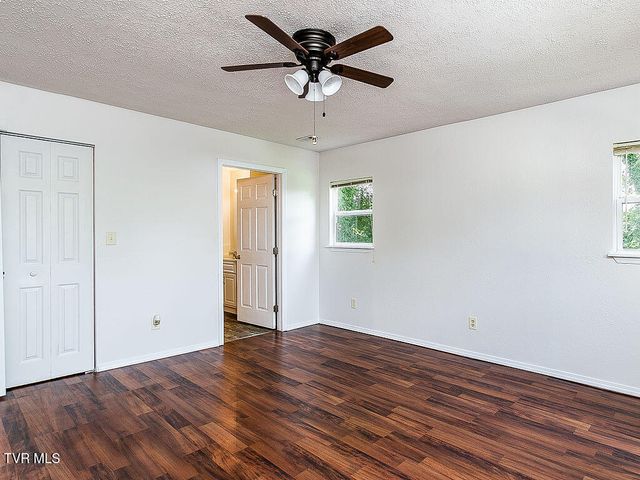 138 Grandview Street, Church Hill, TN 37642